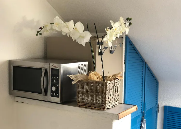 Caleva\'S Bnb